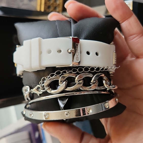 BEBE Watch w/Bracelets Set 💫 - Picture 6 of 8